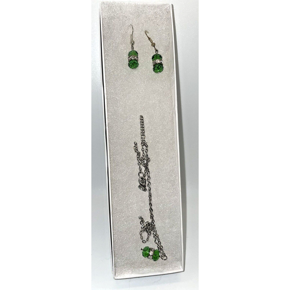 JC Penney green silver necklace and earrings